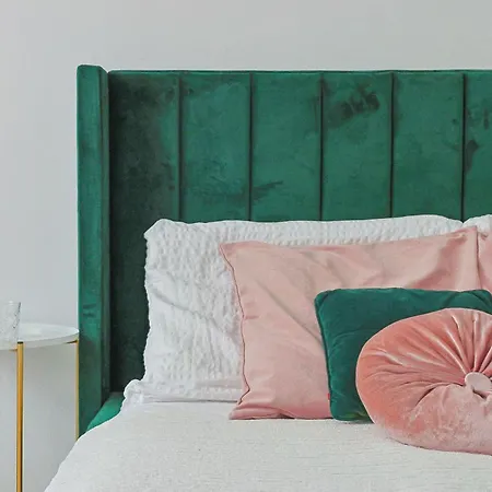 アパート Zimna Family