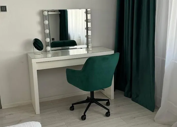 Zimna Family アパート